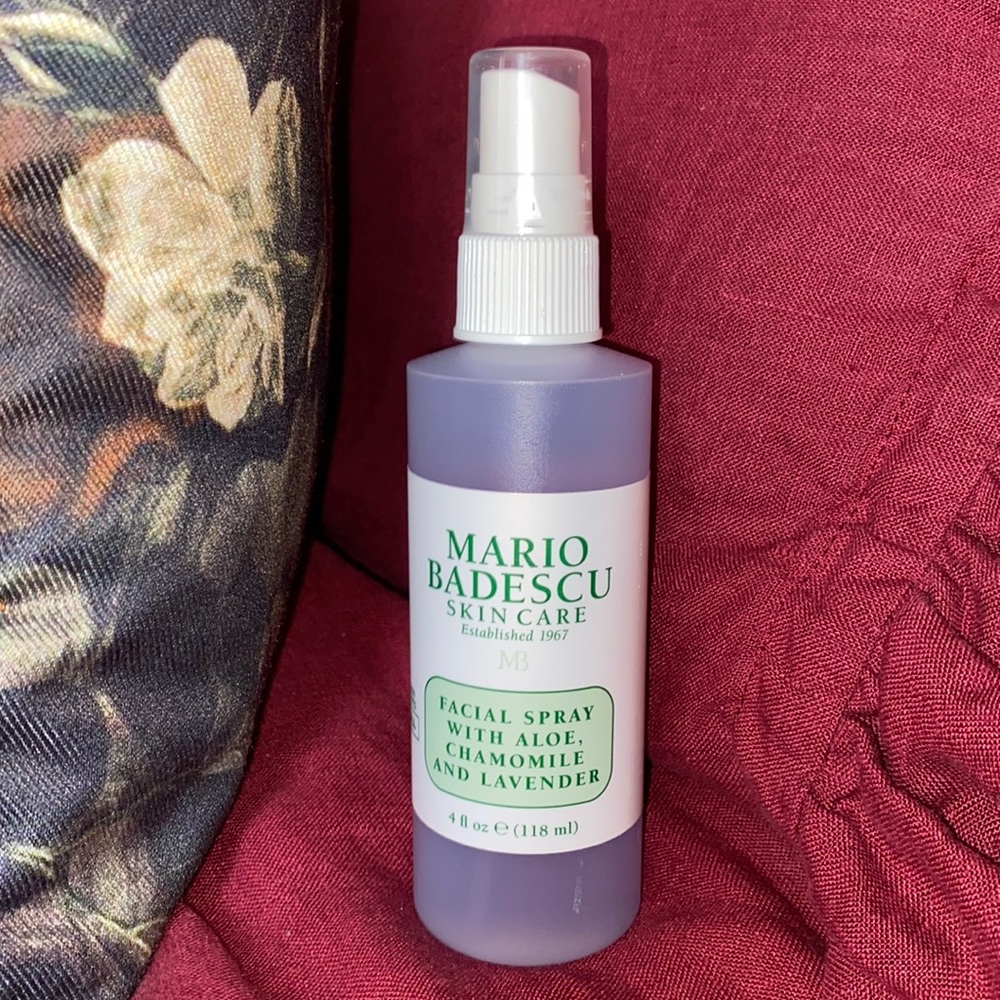 Mario Badescu- Facial Spray with Aloe, Chamomile and Lavnder